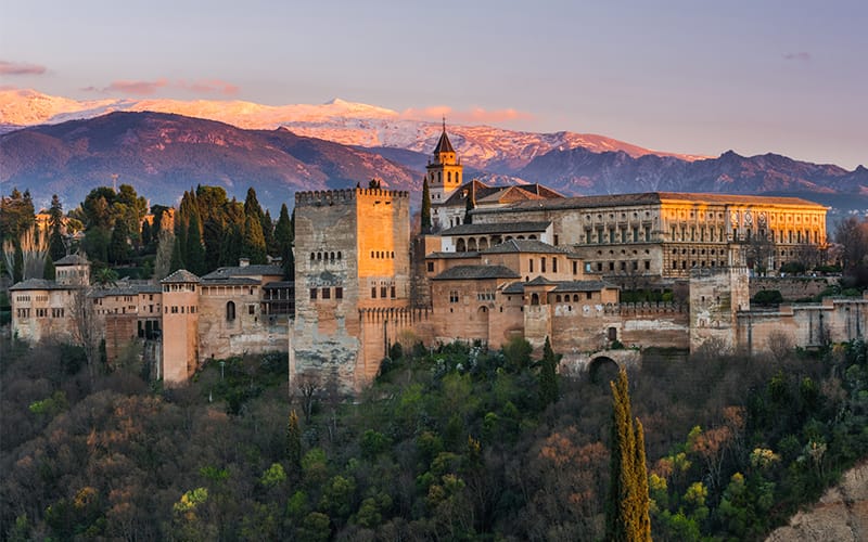 Альгамбра, топ достопримечательностей испании
