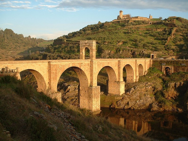 Алькантарский мост, Испания