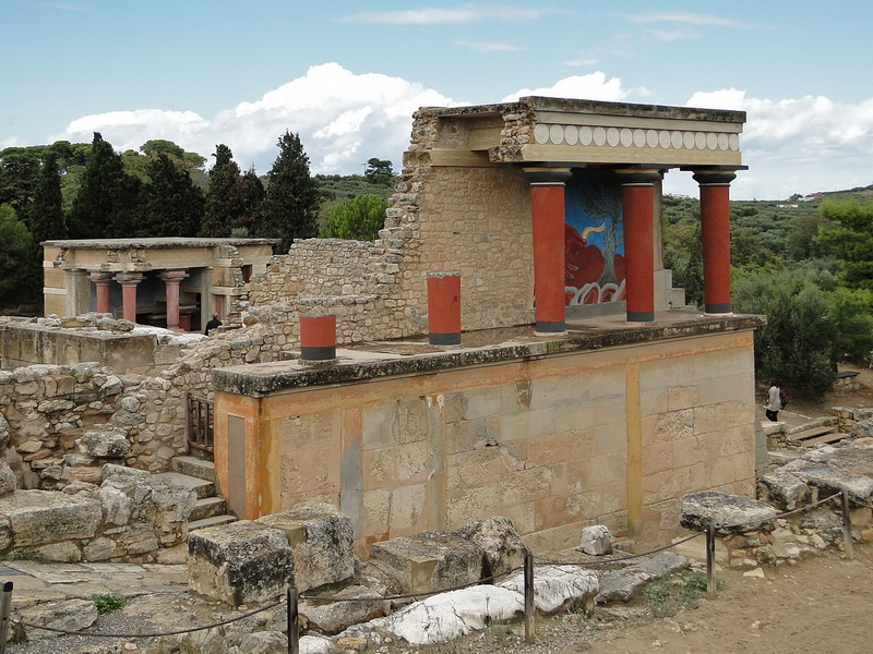 Кносский дворец достопримечательность Крита