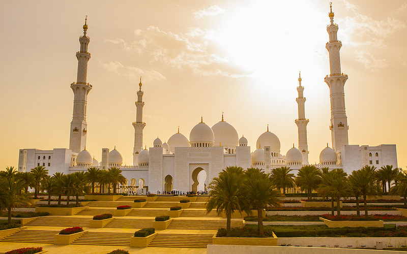 Мечеть шейха Зайда, путеводитель по уникальным места Эмиратов