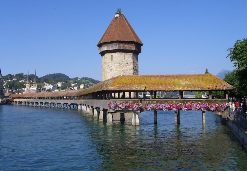 Мост Часовни, Швейцария