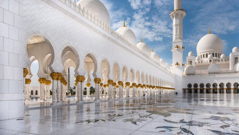 Большая мечеть шейха Заида