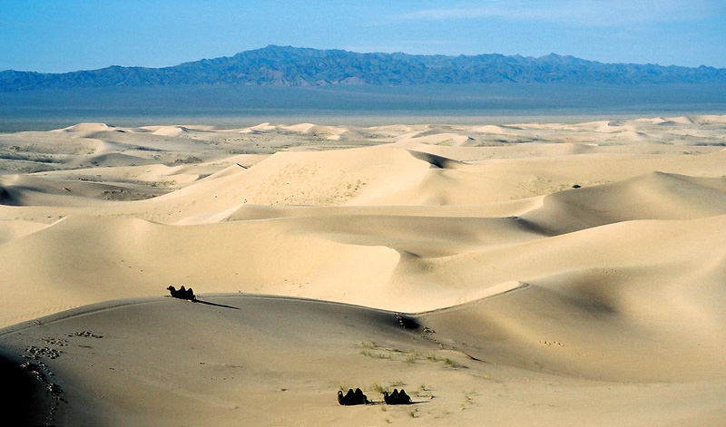 Пустыня Гоби, топ достопримечательностей Монголии
