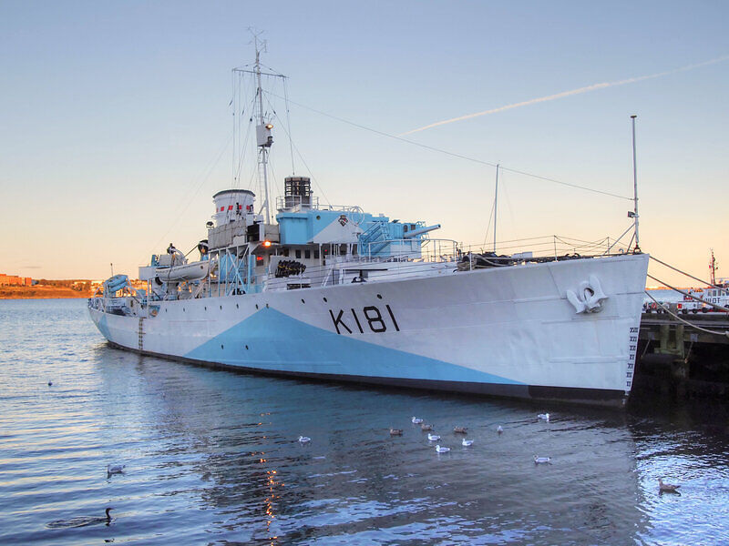 HMCS Саквилл, Галифакс фото