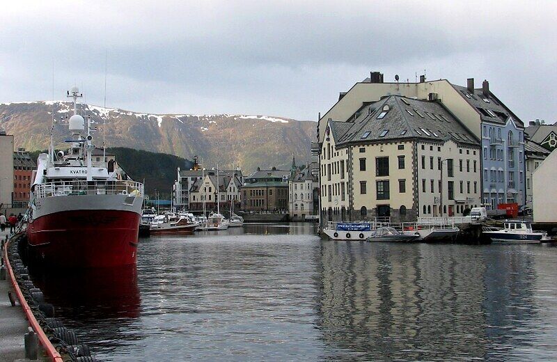 Олесунн город Норвегия