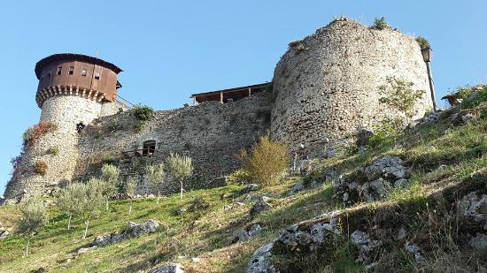 Petrela Castle, Tirana
