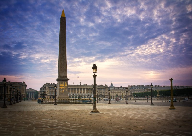 Площади Согласия интересное место на карте Парижа