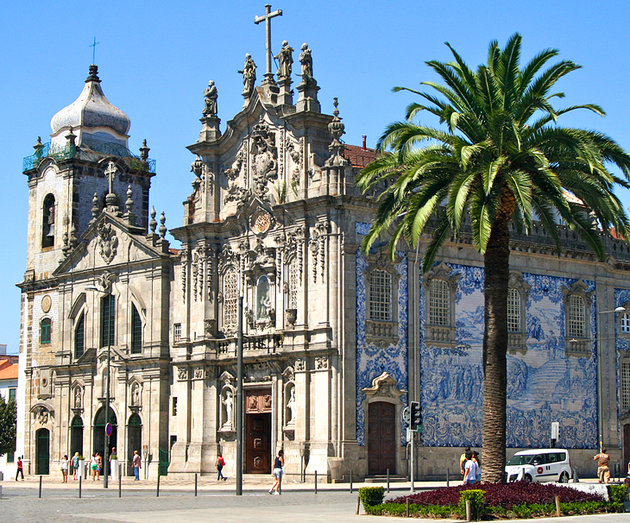 Церковь Кармелиташ, Порту Португалия