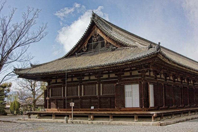Храм Сандзюсангэн, Киото достопримечательности кратко